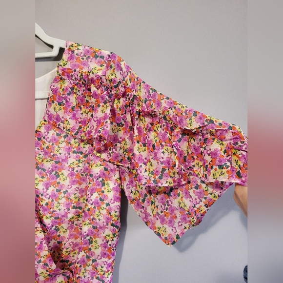 Lush pink floral wrap bodysuit size small - Picture 3 of 5